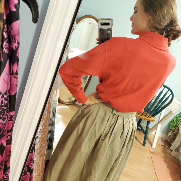 SOLD Vintage Pringle Of Scotland Sports Sweater - Picture 8 of 9